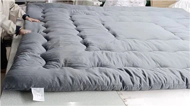 Maħsul Microfiber Comforter Down Alternattiva